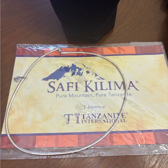 Safi Kilima Teardrop Tanzanite Pendant 18" Omega Necklace Silvertone NEW - Picture 11 of 11